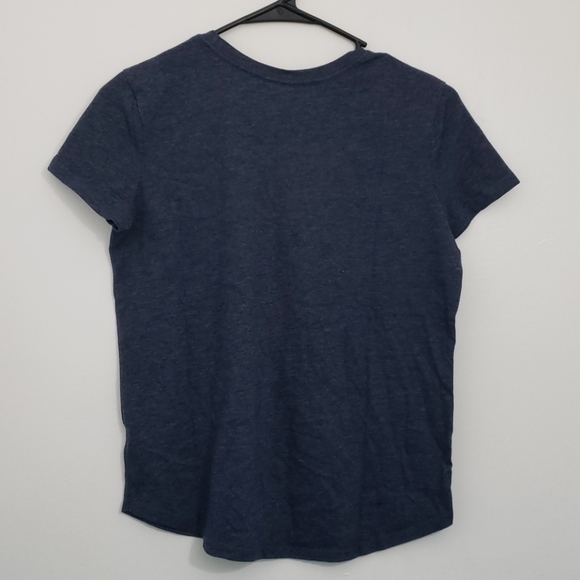 🌹🥀Women's Old Navy T-shirt size XL (14)🥀🌹 - Picture 4 of 4